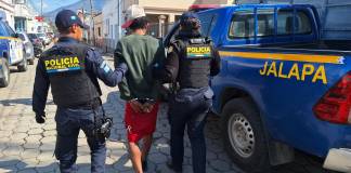 Un ciudadano de origen venezolano fue capturado en Jalapa, en donde se hacia pasar por limpiavidrios para robar a automovilistas.