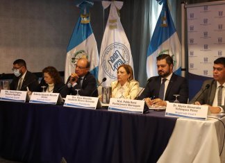 El avance de los comités proformación en las adhesiones generó debate en la reunión del TSE y partidos políticos.