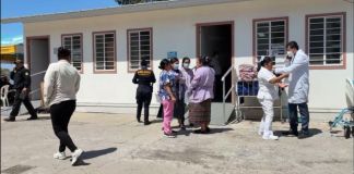 Varios estudiantes habrían ingerido alimentos en mal estado en el almuerzo del jueves, según se ha conocido. Foto La Hora: Red25TV