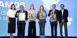 Representantes de Grupo AG junto a representantes de países donde se encuentra presente la compañía. Foto: Cortesía Grupo AG.