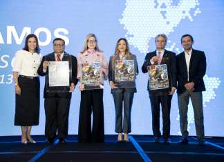 Representantes de Grupo AG junto a representantes de países donde se encuentra presente la compañía. Foto: Cortesía Grupo AG.