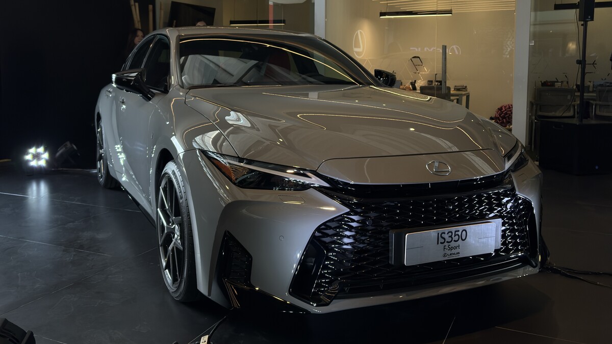 El IS 350 F SPORT posee un diseño audaz, tecnológico, deportivo y sofisticado. Foto: La Hora/ José Orozco.