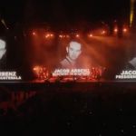 La imagen del expresidente de Guatemala, Jacobo Árbenz Guzmán, se publicó en el cierre del festival Coachella. Foto La Hora: captura de pantalla Power to the People