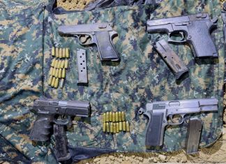 Las armas y municiones encontradas en la requisa efectuada en la cárcel de Pavón