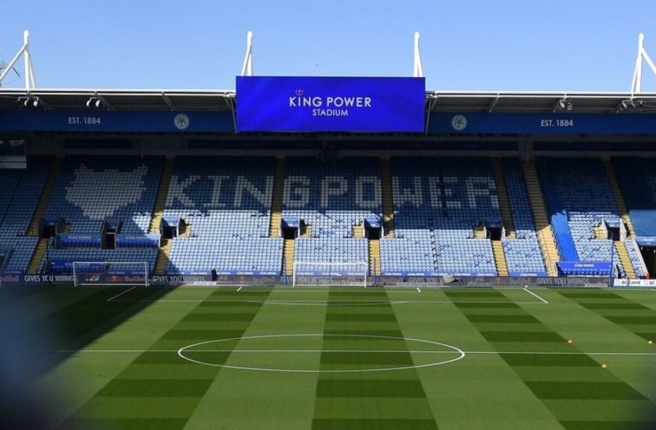 El Leicester City, una década después de ganar la Premier League, confirmó su descenso a la tercera división del fútbol inglés.