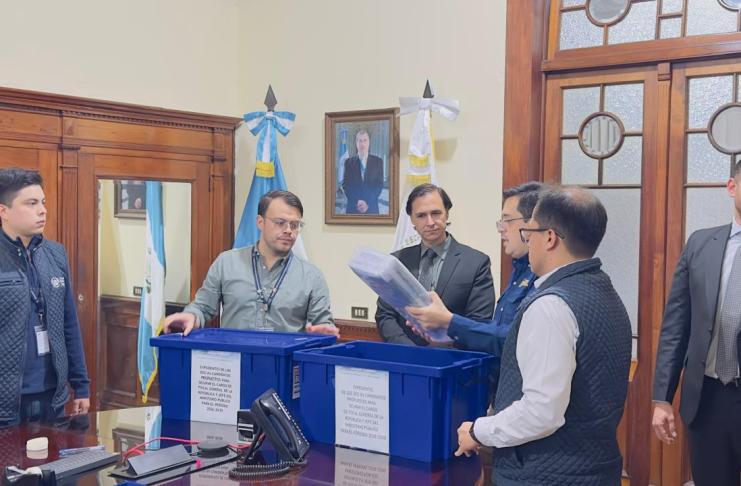 Aspirantes a Fiscal General