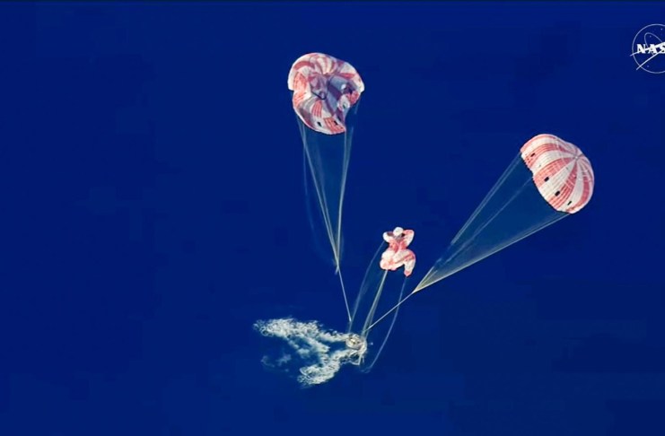 Amerizaje de la nave Orion de la misión Artemis II. Foto La Hora: EFE