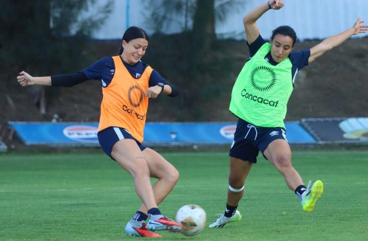 La Selección Femenina de Guatemala, dirigida por la mexicana Karla Maya, busca clasificar al Mundial de Brasil 2027.
