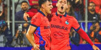 Municipal, con un solitario gol de José Carlos Martínez, venció 1-0 a Comunicaciones en el Clásico 337 de la Liga Nacional.
