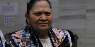 La fiscal general María Consuelo Porras, el pasado 9 de abril, tras salir de una entrevista en la Corte Suprema de Justicia. Foto La Hora: Daniel Ramírez.