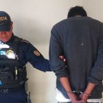 Presunto saqueador de iglesias capturado en la zona 5 capitalina. Foto La Hora: PNC