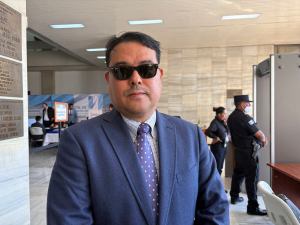 Elección de Fiscal General: Renuncia aspirante aduciendo "causas de fuerza mayor"