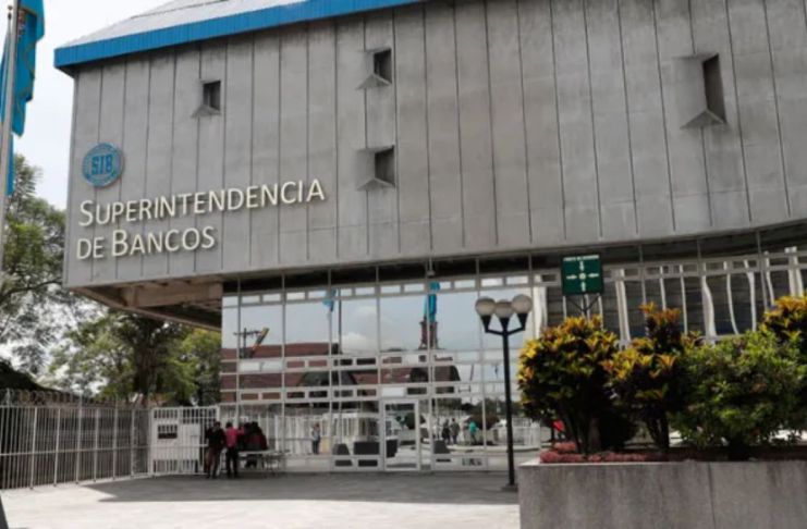 La SIB cambiará de titular en septiembre. Foto La Hora