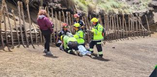 Rescatan a turista brasileña extraviada en el volcán de Acatenango. Foto La Hora: Asonbomd.