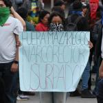 Estudiantes de la Universidad San Carlos de Guatemala mantienen protestas en las afueras del campus central de esa casa de estudios en contra del "fraude" de Walter Mazariegos. Foto La Hora: José Orozco.