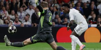 Vinícius Jr. falló un claro mano a mano frente a Manuel Neuer en la derrota del Real Madrid contra el Bayern Múnich en la ida de los cuartos de final de la Champions League.