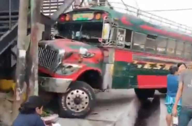 La Dirección General de Transportes (DGT) se pronunció por el incidente de tránsito registrado en el kilómetro 17 de la ruta al Pacífico, en jurisdicción de Villa Nueva.