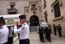 Los múltiples ataques por pandilleros en enero de 2026 causó la muerte de 11 agentes de la PNC, por lo que los diputados aprobaron un apoyo económico a las familias. Foto: La Hora / Daniel Ramírez