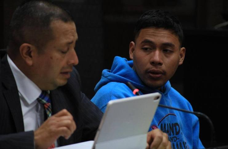 El aspirante a bombero, Jorge Callejas Guerra aceptó haber trasladado el cuerpo de Nelson Santamaría para no implicar a agentes de PNC en el hecho. Foto La Hora: Daniel Ramírez
