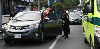 Se registra ataque armado en la 7ª avenida y 22 calle, zona 1 de la ciudad de Guatemala.