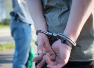 Imagen ilustrativa de una persona detenida.