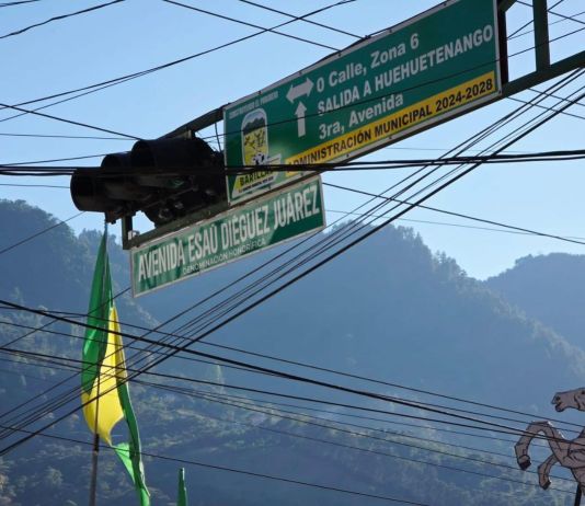 Una avenida del municipio de Barillas, Huehuetenango, fue nombrada con el nombre de Esaú Diéguez, el entrenador del boxeador profesional, Lester Martínez. Foto La Hora: La Súper Grande 99.3 FM Barillas