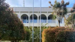 Cárcel y multa de Q200 mil para falso ingeniero que dejó a medias un proyecto en Alta Verapaz