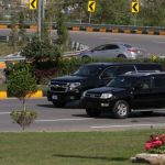 La delegación iraní para las conversaciones de paz con Estados Unidos, liderada por el presidente del Parlamento, Mohammad Bagher Qalibaf, llegó a Islamabad. Foto La Hora: EFE