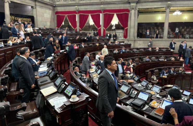 Diputados logran consensos para modificar el cálculo para el pago del ISR a trabajadores con salario mínimo. Foto: La Hora / José Orozco