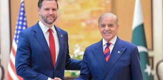 Las negociaciones de paz entre Estados Unidos e Irán continúan en la madrugada de este domingo en Islamabad.