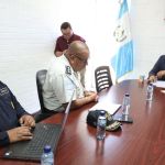 El subdirector de Operaciones de la PNC, Esvin Jacinto, responde por los resultados del Plan Centinela que funciona en la zona 18 de la capital. Foto: Congreso de la República