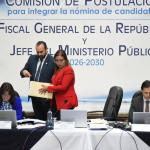 Un amparo busca que la Comisión de Postulación haga una nueva evaluación a candidatos, sin calificar la carrera judicial. Foto La Hora: Da