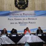 La resolución de la CC que ordena la recalificación de expedientes dividió la opinión de los postuladores entre los que estan a favor y en contra. Foto La Hora: Daniel Ramírez