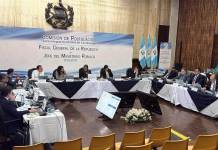 La Comisión de Postulación se prepara para formar la nómina de los seis candidatos de donde saldrá el próximo fiscal general. Foto La Hora: Daniel Ramírez