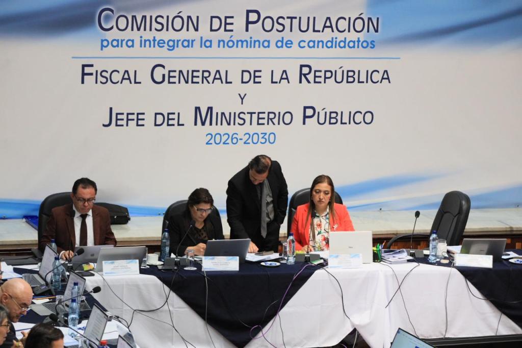La postuladora a Fiscal General mantiene la reevaluación de perfiles de candidatos. Foto La Hora: Daniel Ramírez 