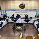 La elección de fiscal general entra este día en la fase final en medio de una serie de amparos y denuncias. Foto La Hora: José Orozco