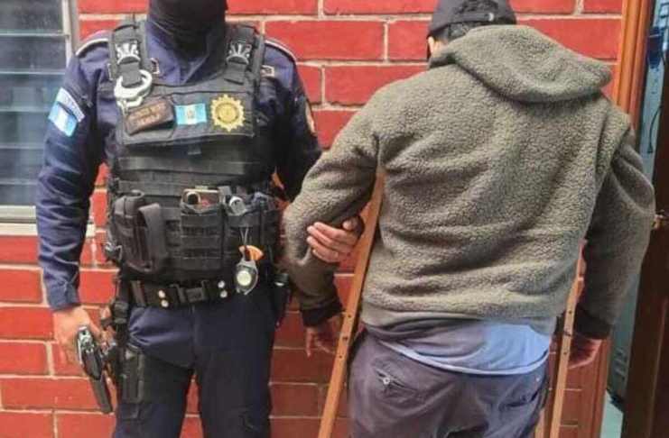 William Omar Chávez fue condenado una vez más por el delito de robo agravado sumando otro antecedente a los 35 con los que ya cuenta. Foto La Hora: PNC