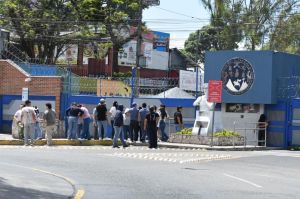 Facción disidente del oficialismo propone intervenir la Universidad de San Carlos