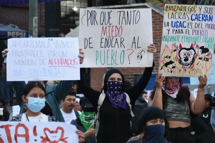 usac_1165d2 La protesta estudiantil se mantiene en la Usac con concierto y plantón por