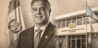 El viceministro de Comunicaciones, José Raúl Solares Chiu, se suma a otros dos funcionarios del CIV que mantienen activas demandas laborales contra la cartera que actualmente dirigen.