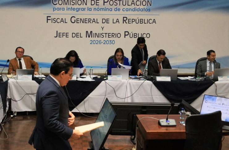 Un amparo busca que la Comisión de Postulación haga una nueva evaluación a candidatos, sin calificar la carrera judicial.