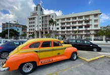Fotografía que muestra la fachada del conglomerado militar cubano Gaesa en La Habana (Cuba). Foto La Hora: EFE
