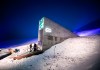 La Bóveda del Fin del Mundo, donde se resguardan semillas de Guatemala, gana premio internacional Fotografía de archivo que muestra a representantes de numerosos países y universidades a su llegada con nuevas semillas al Depósito Mundial de Semillas de Svalbard (SGSV), a las afueras de Longyearbyen, en Spitsbergen (Noruega). Foto La Hora: EFE