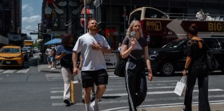 El noreste de EE.UU. sufre inusual ola de calor a la espera de frente frío con tormentas Archivo de ola de calor en EE.UU. Foto La Hora: EFE