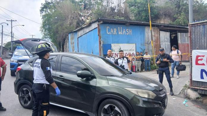 Se registró un intercambio de disparos entre la Policía Nacional Civil (PNC) y presuntos sicarios en la zona 18 de la capital.