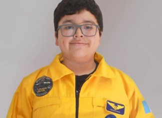 “Se lo dedico a los niños guatemaltecos”: David López gana el oro en Olimpiadas Internacionales de Greenwich El guatemalteco David López recibió el Oro en la Olimpiada Internacional Greenwich y dedicó el premio a los niños del país.