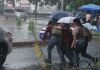 Lluvias podrían continuar en las próximas horas por remanentes de la onda del este Archivo de lluvia sobre la Ciudad de Guatemala. Foto La Hora: Jose Orozco