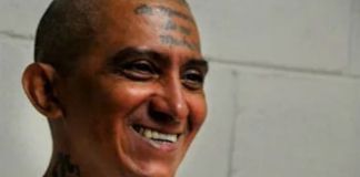 Archivo del lider pandillero el Viejo Lin en un centro penitenciario de El Salvador. Foto La Hora: Insight Crime