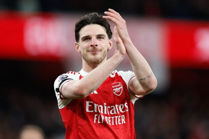 El Arsenal, gracias al empate entre Manchester City y Bournemouth, rompió una sequía de 22 años y se coronó campeón de la Premier League.
