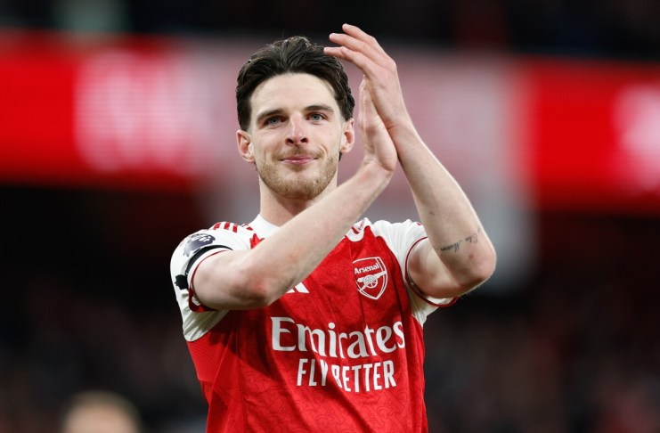 El Arsenal, gracias al empate entre Manchester City y Bournemouth, rompió una sequía de 22 años y se coronó campeón de la Premier League.
